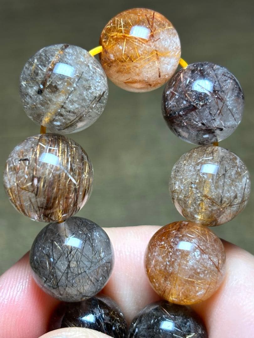 【新入荷】　ミックスタイチンルチルクォーツブレス12.9〜13.8㎜大玉（新品）