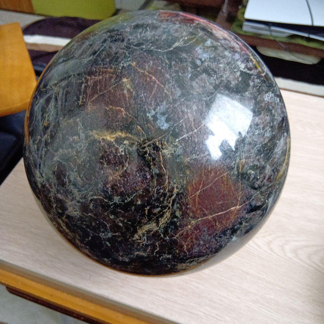 ヌーマイト　天然石　丸玉　特大