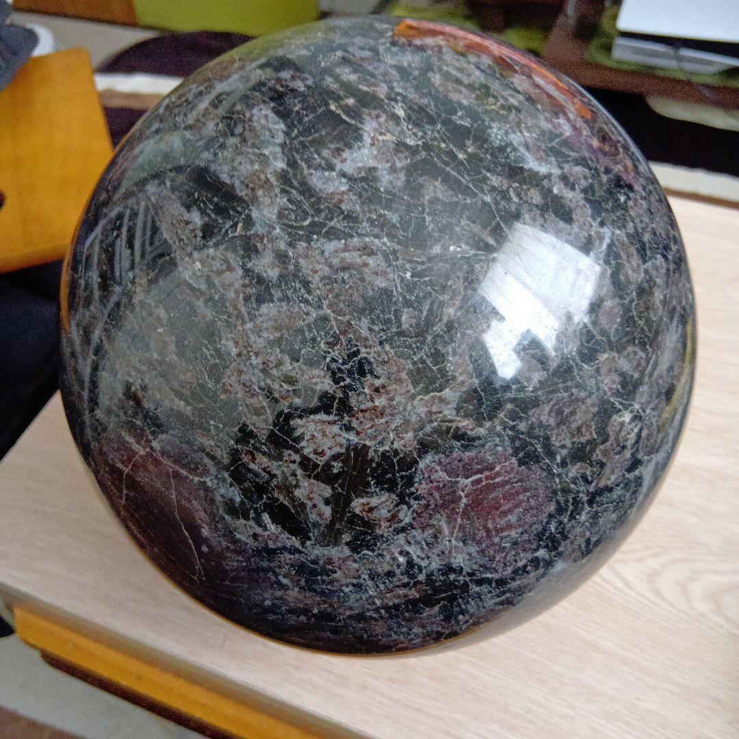 ヌーマイト　天然石　丸玉　特大