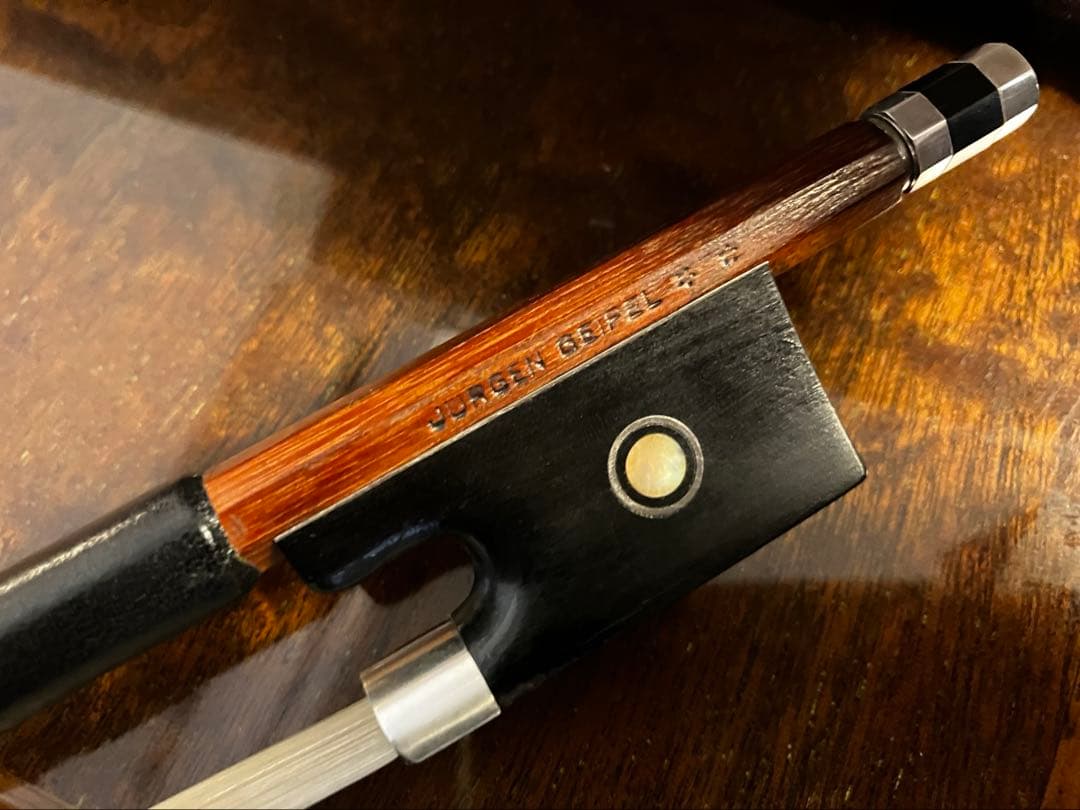 バイオリン弓 4/4 ドイツ弓 刻印 Jurgen Geipel ＊＊ - メルカリ