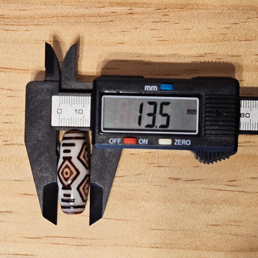 龍眼天珠 白玉髄龍眼 【極希少】ルチルブレスレット