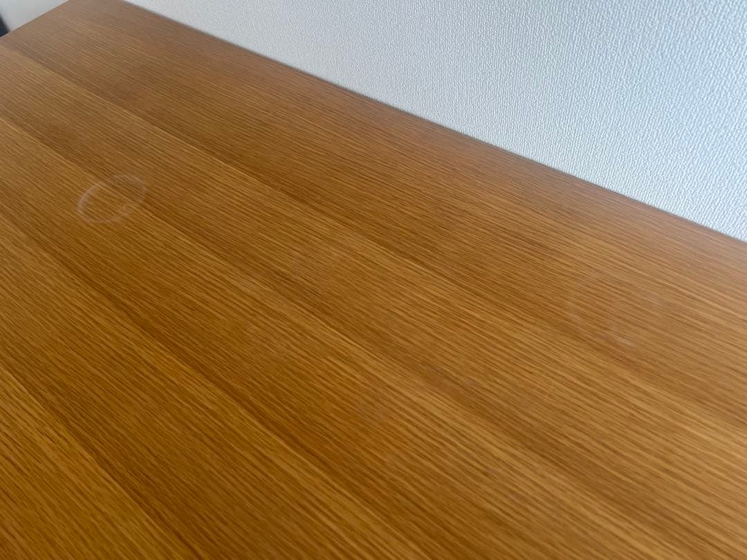 無印良品　リビングでもダイニングでも使えるテーブル