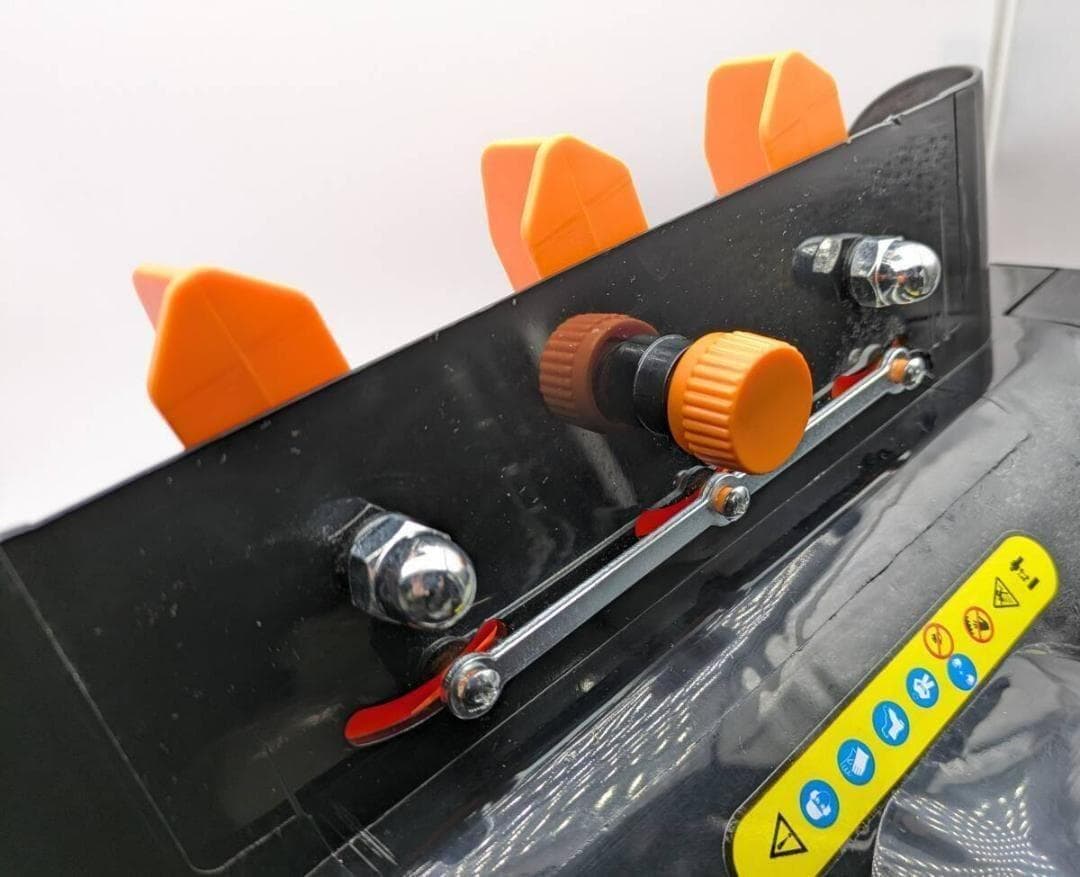 【使用品】 電動除雪機 専用バッテリー2個+専用充電器付き 除雪機 折りたたみ式