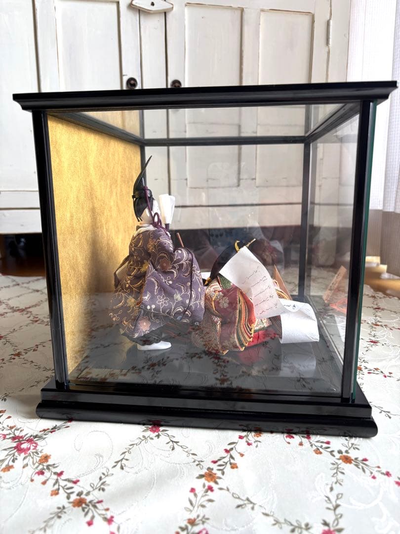 雛人形　コンパクト　ガラスケース付　親王飾り　立雛　桜　十二単　油灯　柴田家千代