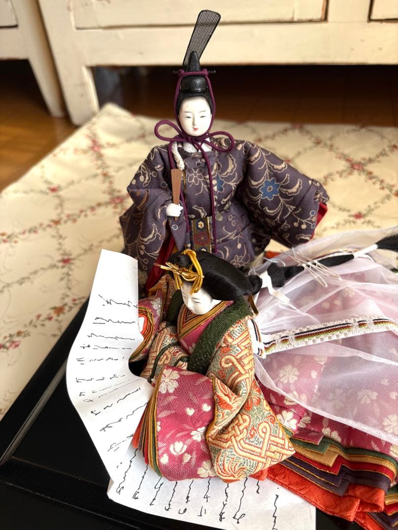 雛人形　コンパクト　ガラスケース付　親王飾り　立雛　桜　十二単　油灯　柴田家千代