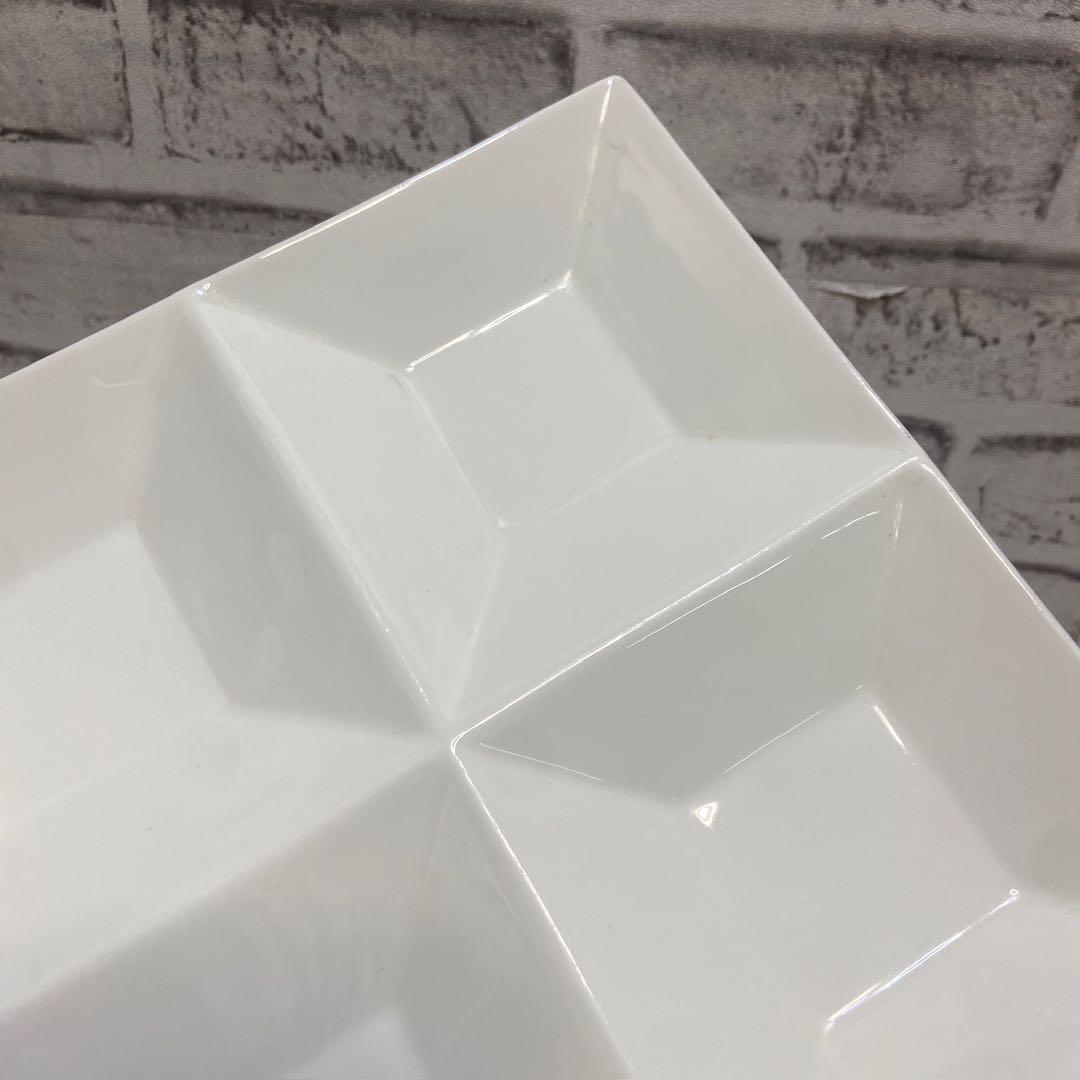 スクエアプレート　仕切り　4分割　ホワイト食器　ワンプレート