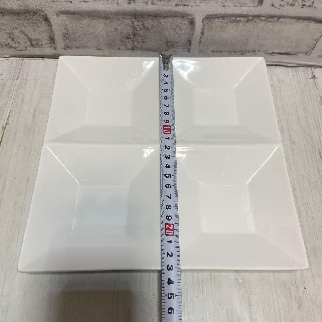 スクエアプレート　仕切り　4分割　ホワイト食器　ワンプレート