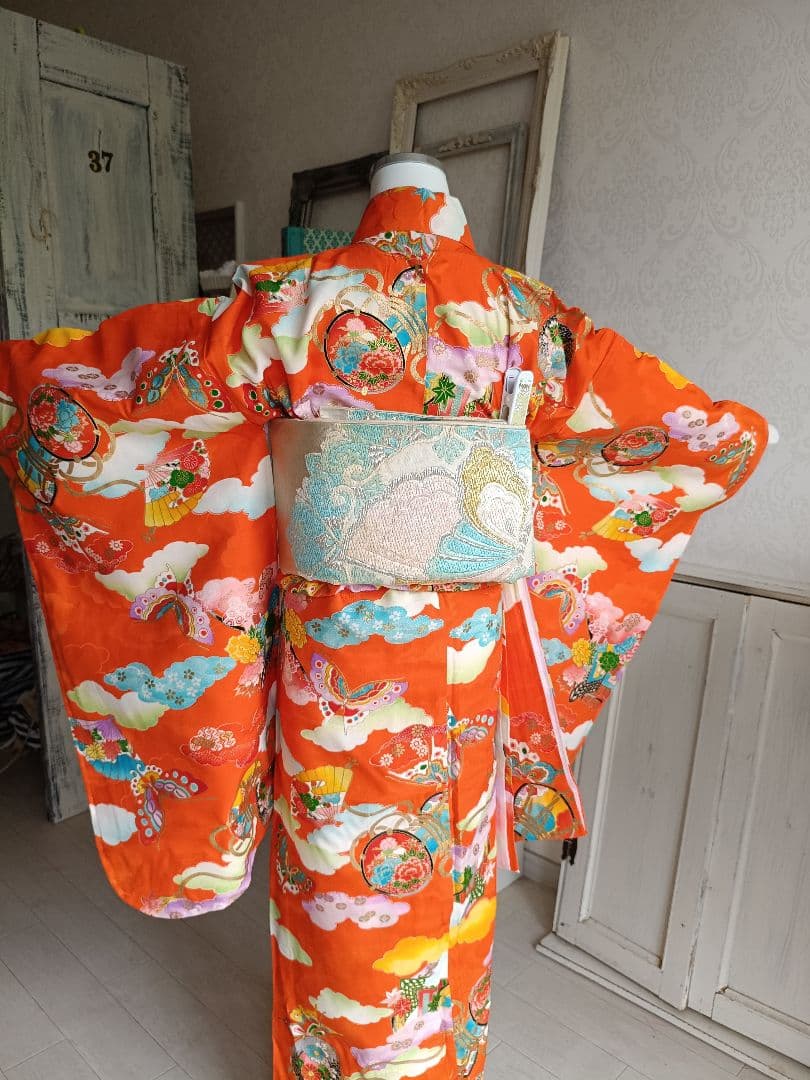 アンティークオレンジの着物単品