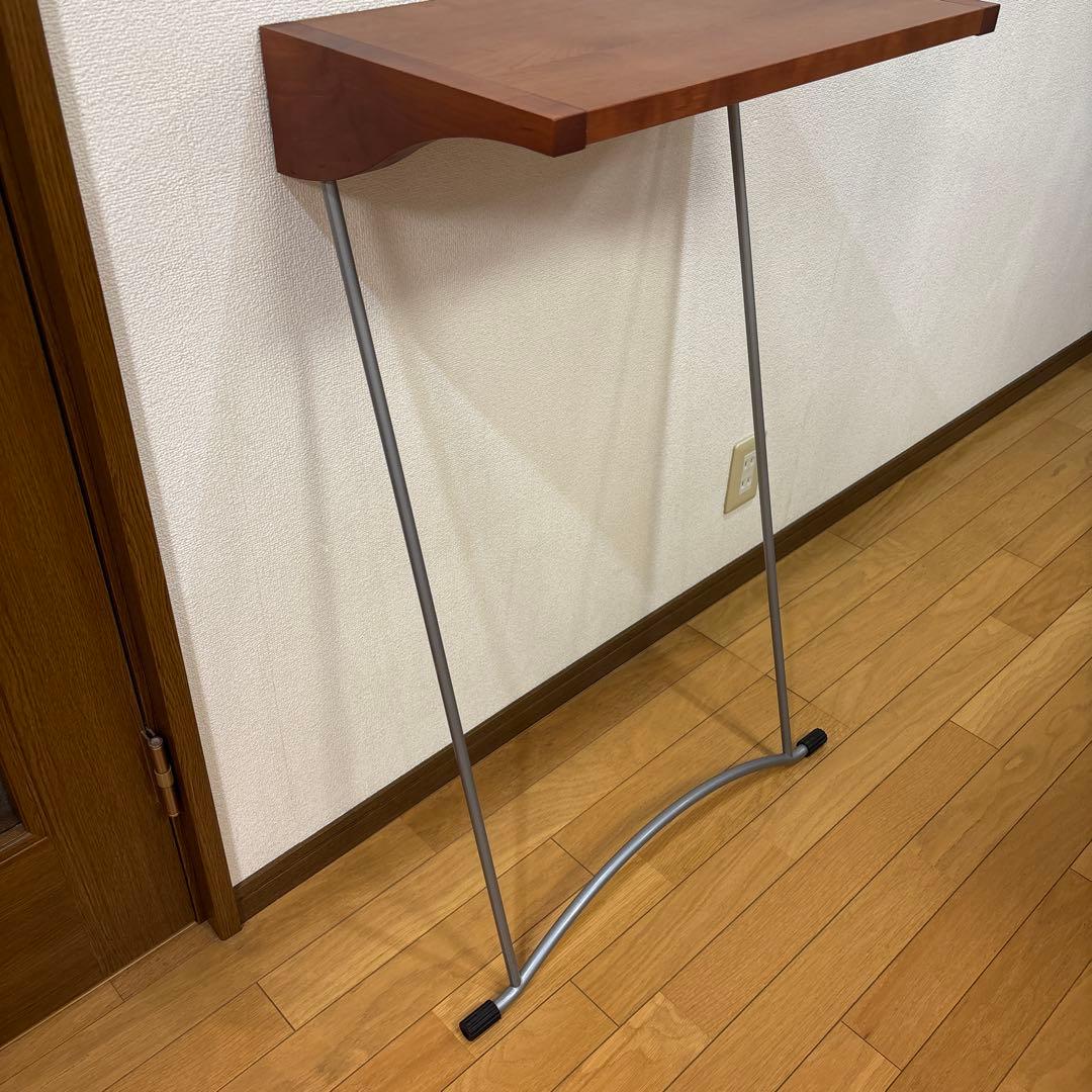 ポラダ社　アクタス　porada 木製サイドテーブル チェリー材　美品