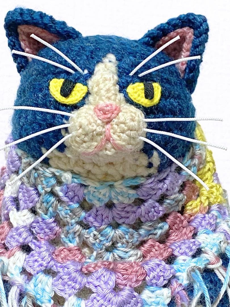 【津波ページ】まんまる猫背の三毛猫さんとビンテージカラー猫さんのあみぐるみ