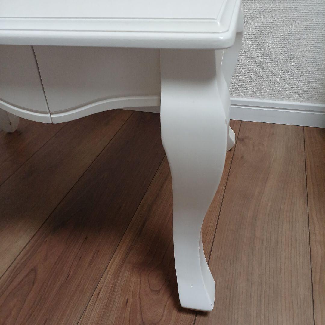 猫足テーブル　ホワイト