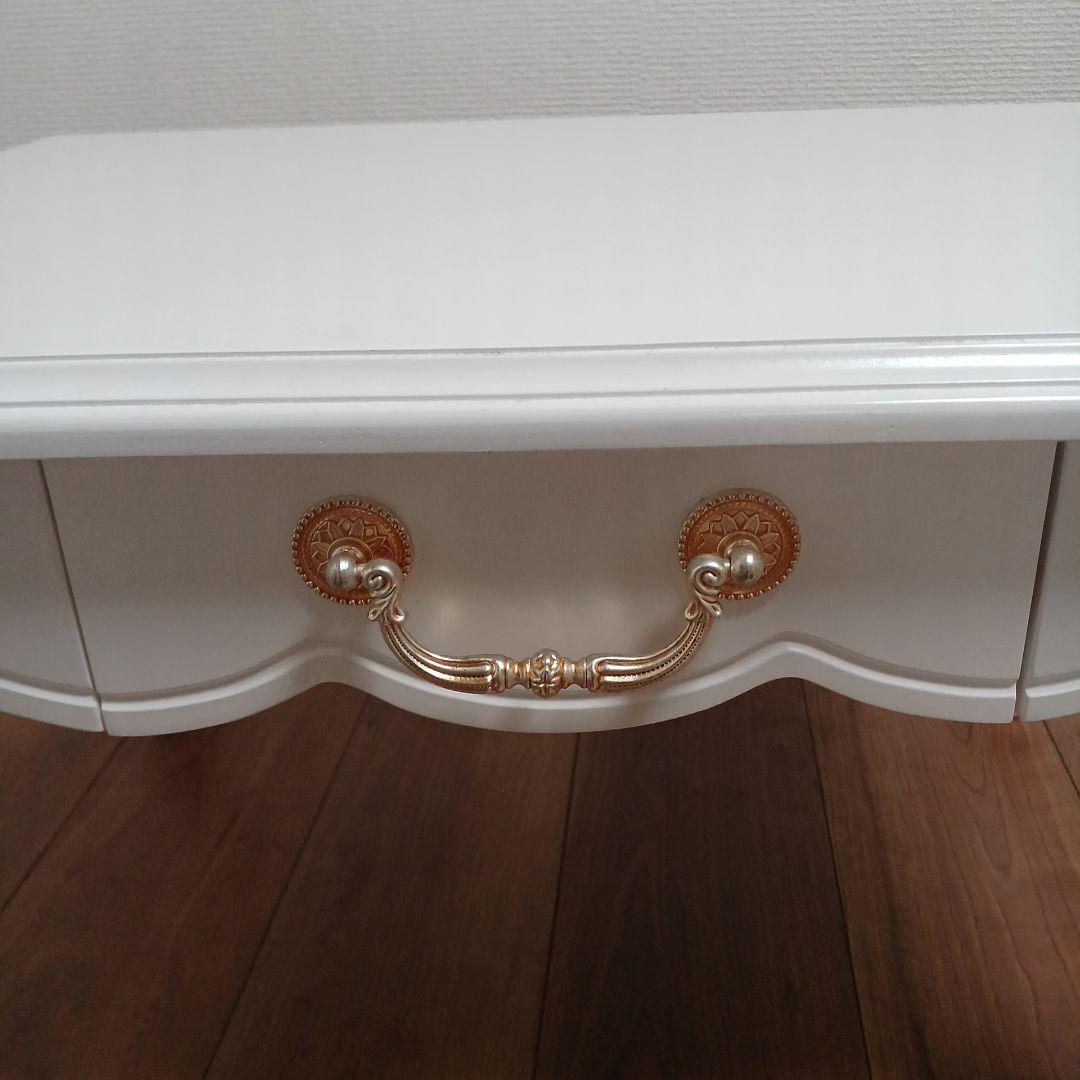 猫足テーブル　ホワイト