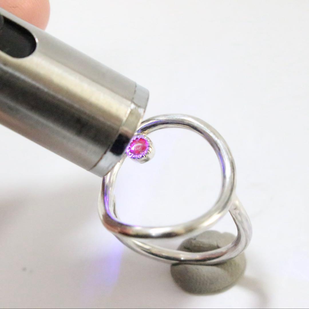カラチェン✴︎楽しいアレキサンドライトの覆輪サークルオーバルシルバーリング約10号