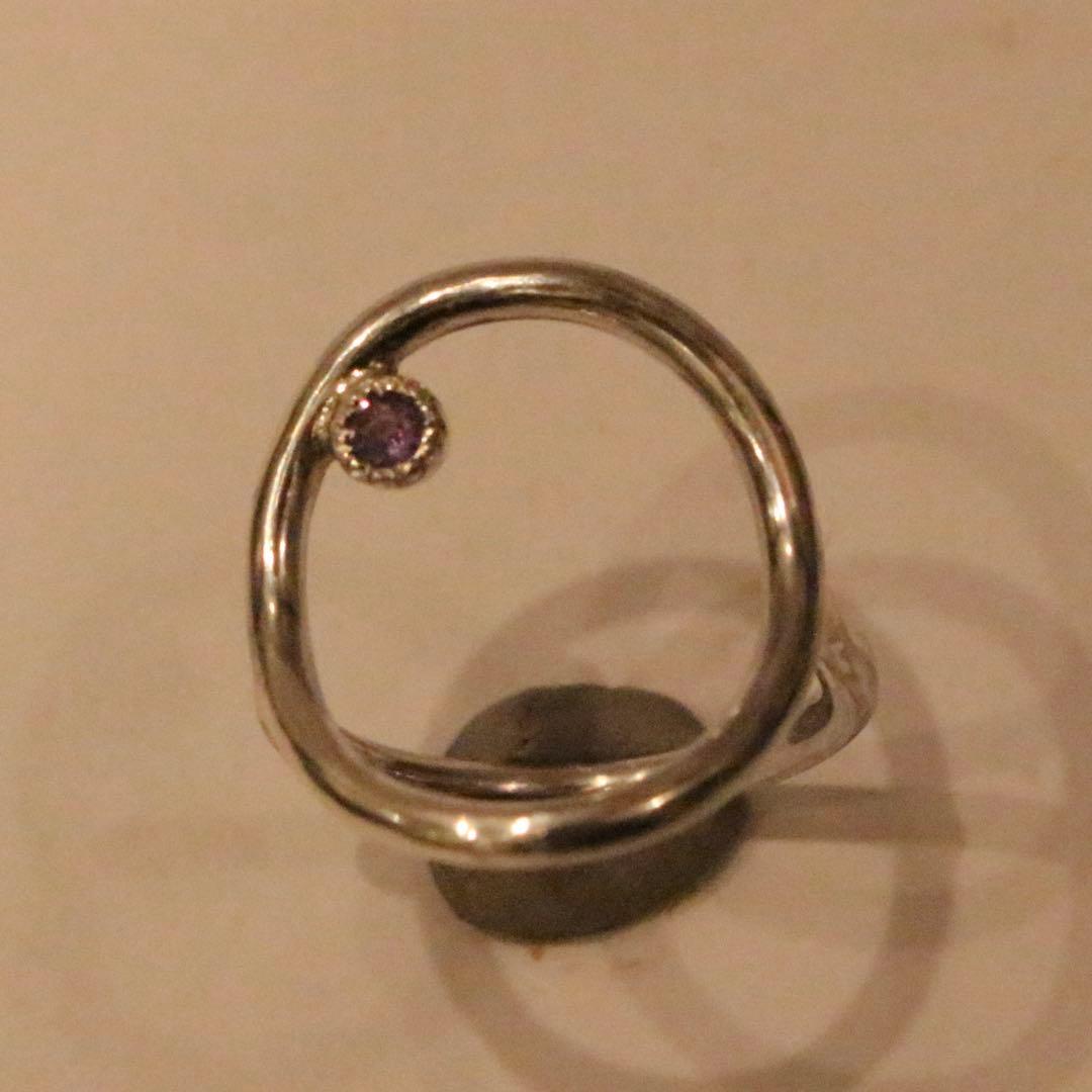 カラチェン✴︎楽しいアレキサンドライトの覆輪サークルオーバルシルバーリング約10号