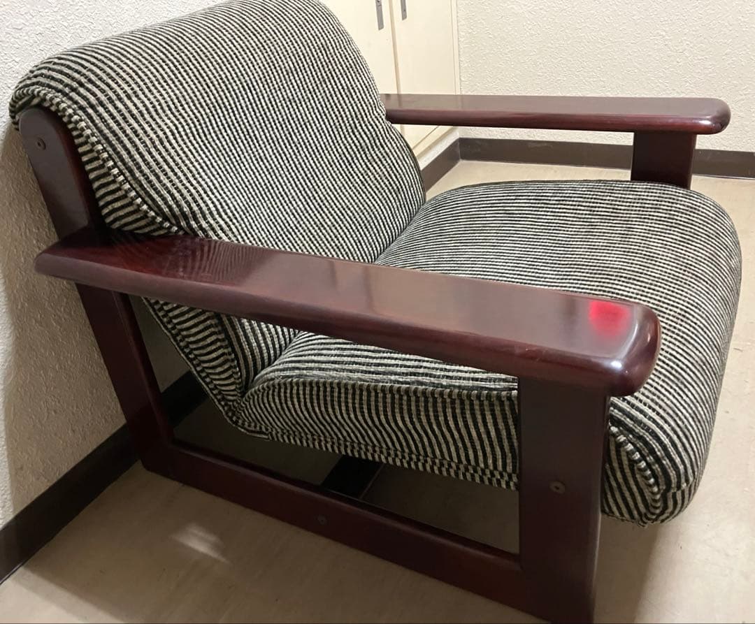 karimokuオールド カリモクファニチャー ストライプウッドアームシングル