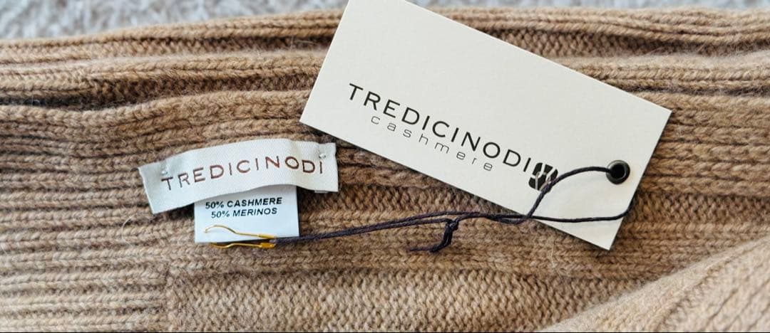 【イタリア輸入品】Tredicinodi カシミヤブランケット クッションカバー