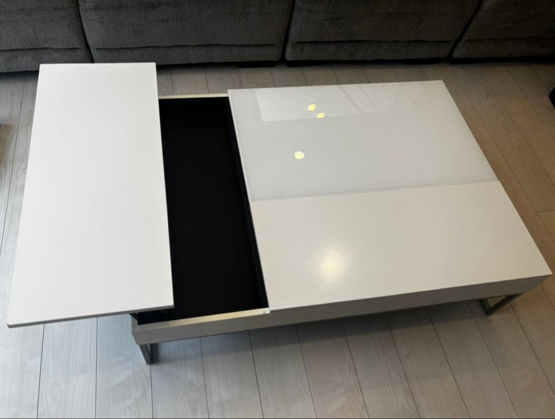 T*T様 【高級家具】 BoConcept ボーコンセプトChiva コーヒーテ