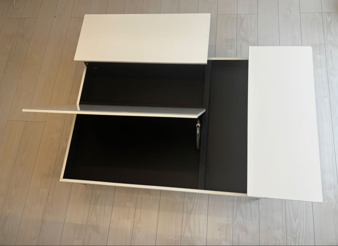 T*T様 【高級家具】 BoConcept ボーコンセプトChiva コーヒーテ