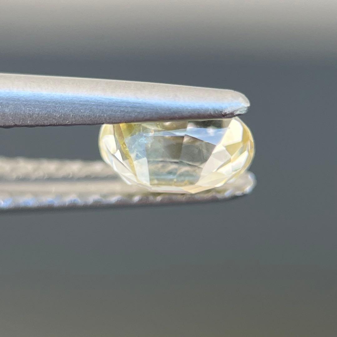 スリランカ産非加熱天然イエローサファイアルース