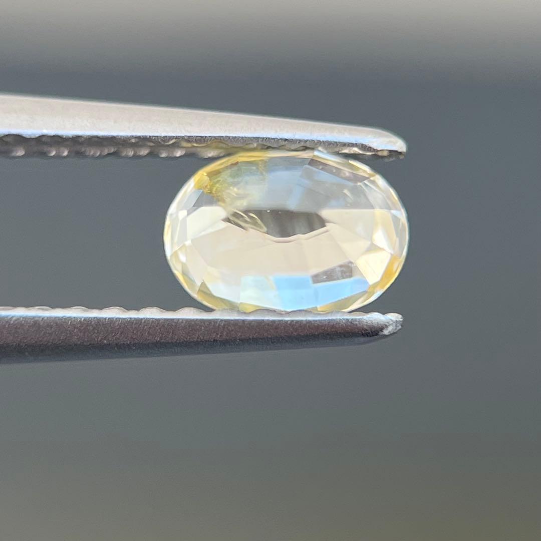 スリランカ産非加熱天然イエローサファイアルース