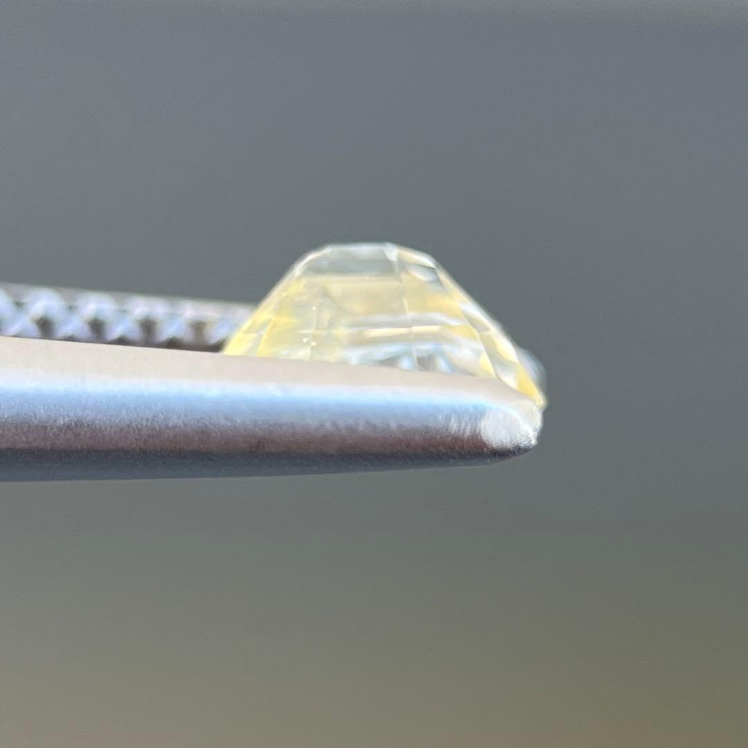 スリランカ産非加熱天然イエローサファイアルース