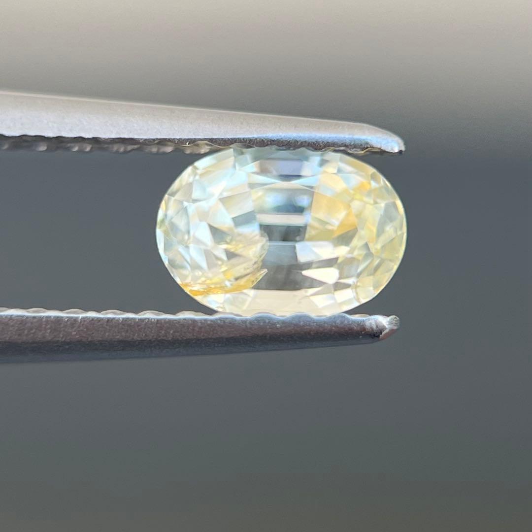 スリランカ産非加熱天然イエローサファイアルース