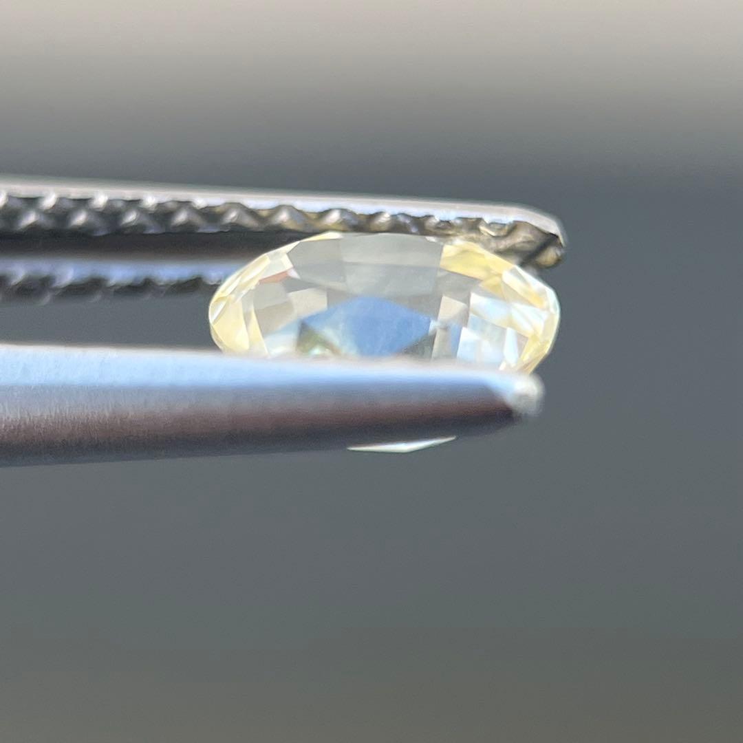 スリランカ産非加熱天然イエローサファイアルース