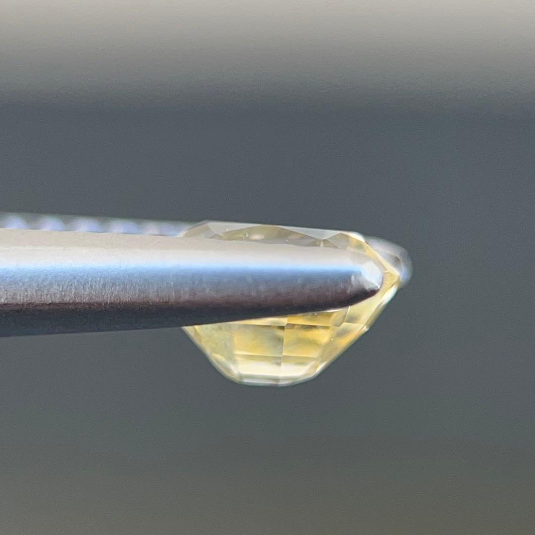 スリランカ産非加熱天然イエローサファイアルース