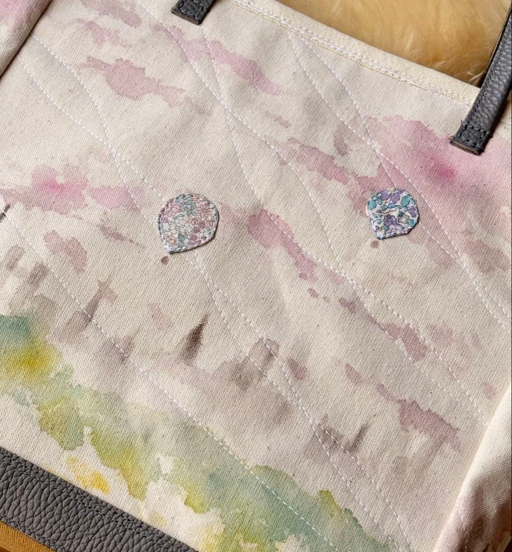 (手づくり) \"ピンクの夕暮れ、エッフェル塔の見えるカフェ\"トートバッグレザー