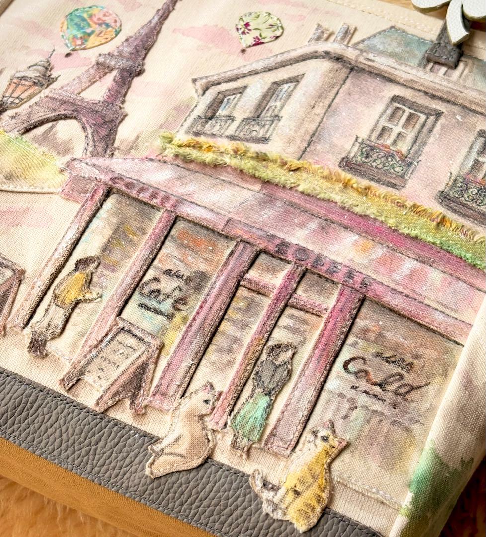 (手づくり) \"ピンクの夕暮れ、エッフェル塔の見えるカフェ\"トートバッグレザー