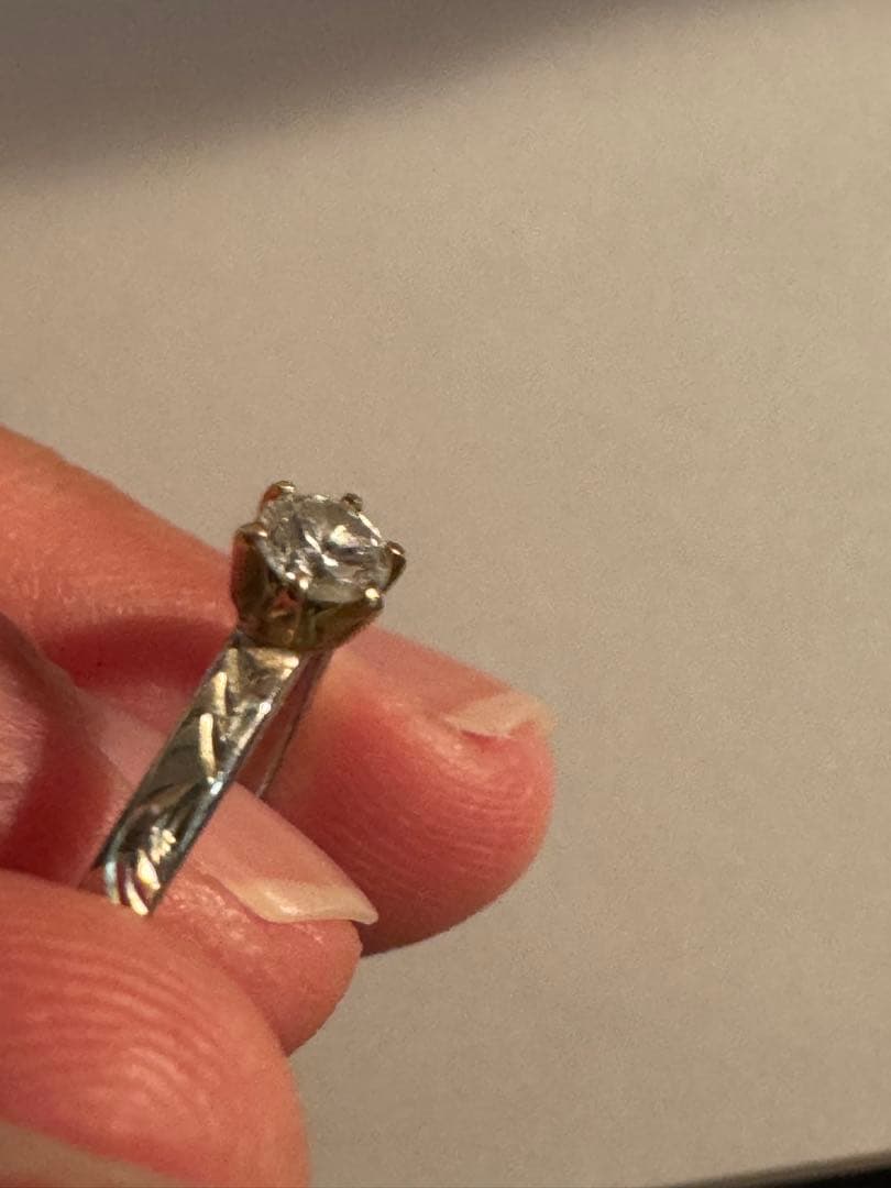 18k ダイアモンドリング　シルバーリング　ジュエリー