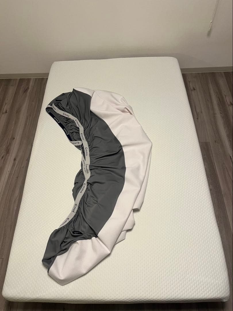 エマスリープ セミダブル マットレス