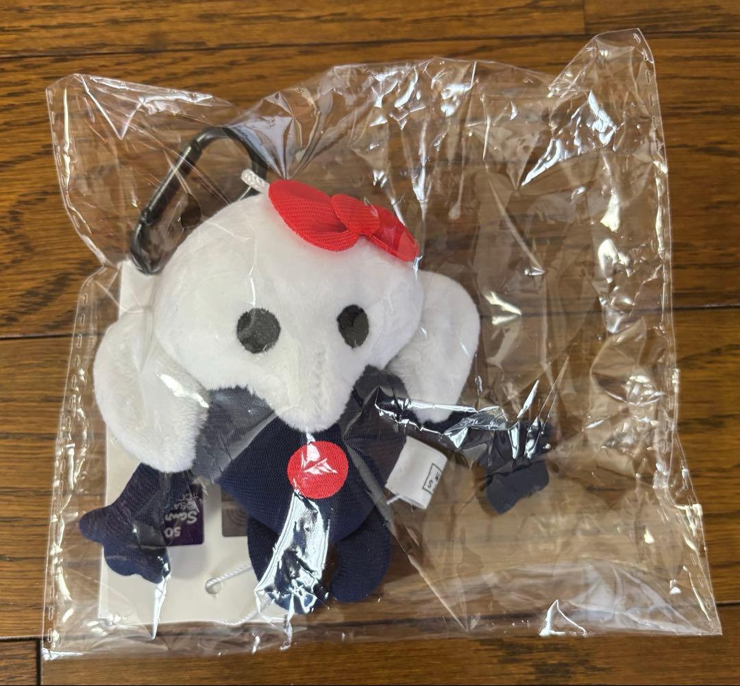 EVA x HELLO KITTY】トイキーホルダー アスカ 第4使徒 - メルカリ