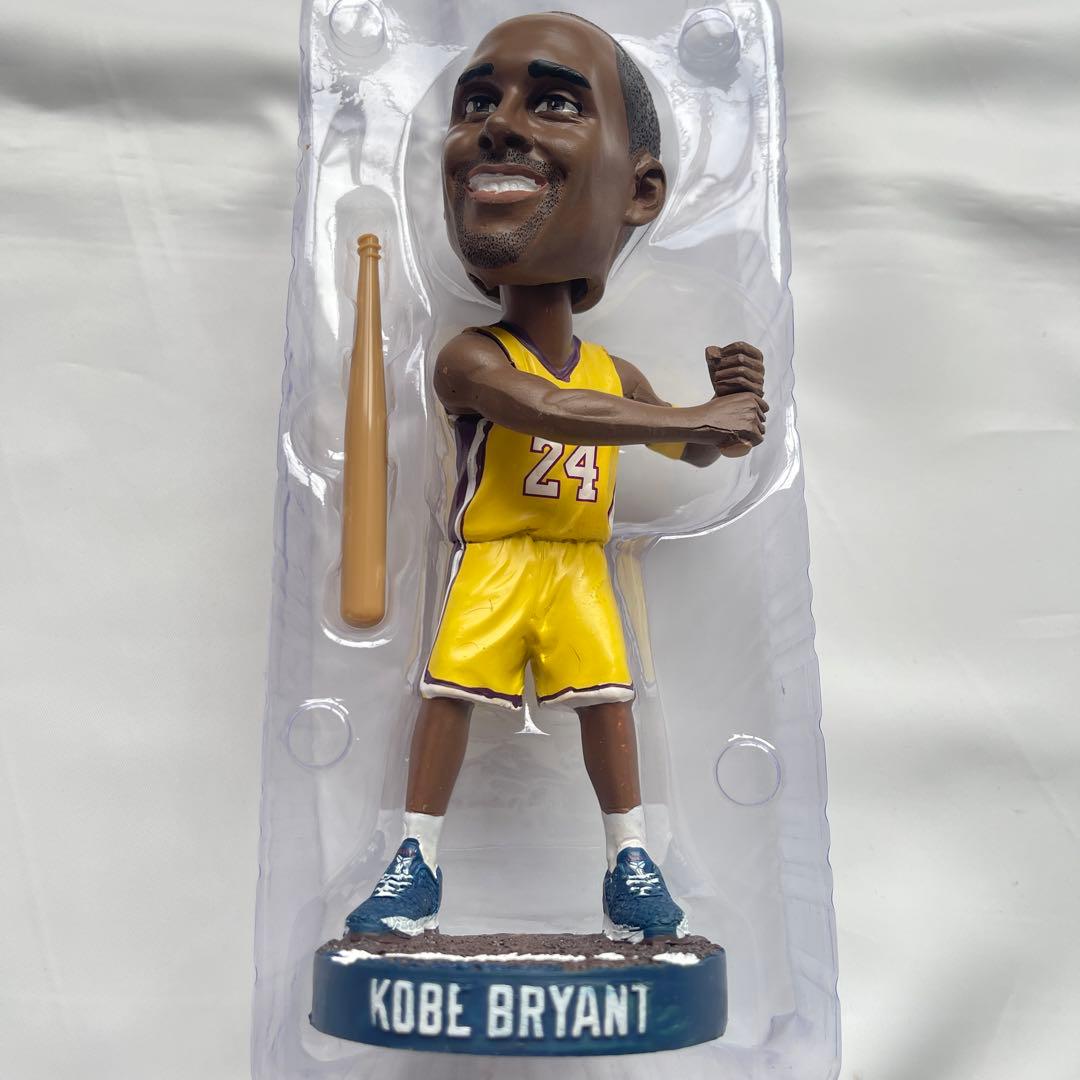 【24時間限定特価】ロサンゼルスレイカーズ　KOBE BRYANT ボブルヘッド