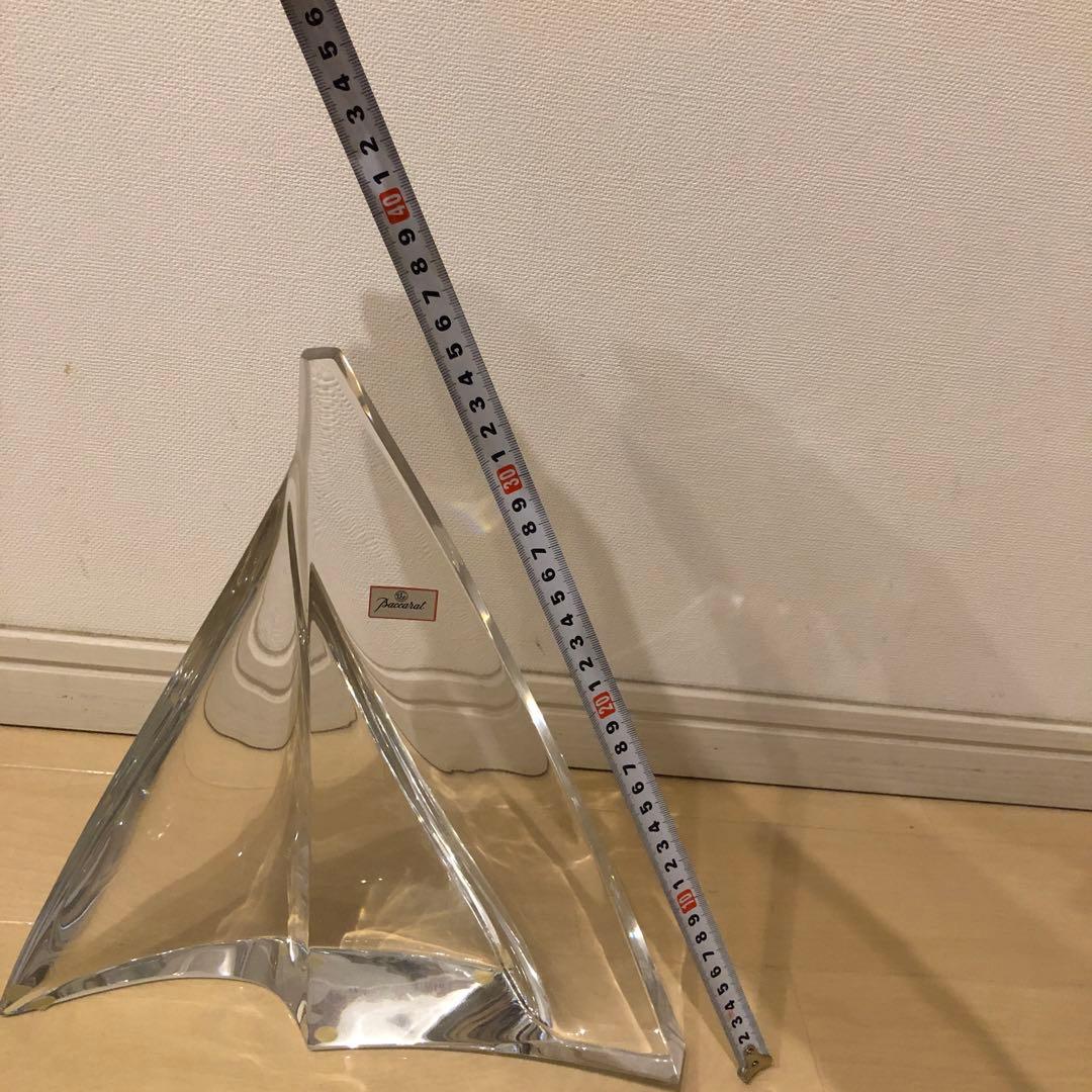 バカラ　置き物