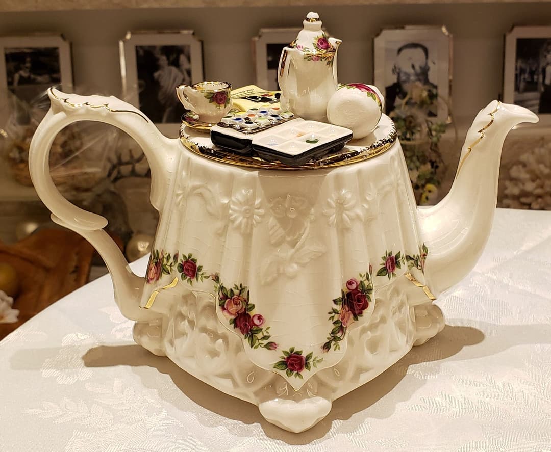 ロイヤルアルバート カーデュー  ポット 大 オールドカントリーローズ