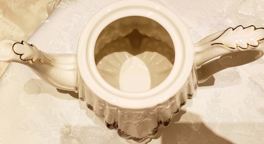 ロイヤルアルバート カーデュー  ポット 大 オールドカントリーローズ