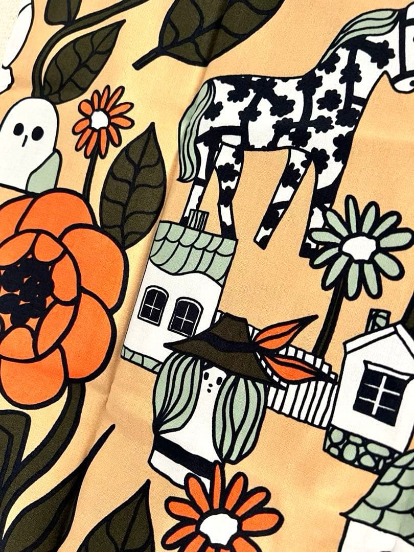 ✨新品未使用✨人気完売品　マリメッコ　クッションカバー　マリキュラ