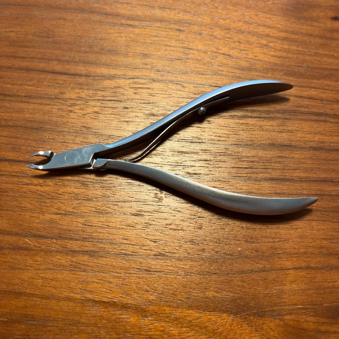 内海　キューティクルニッパー　3ミリ