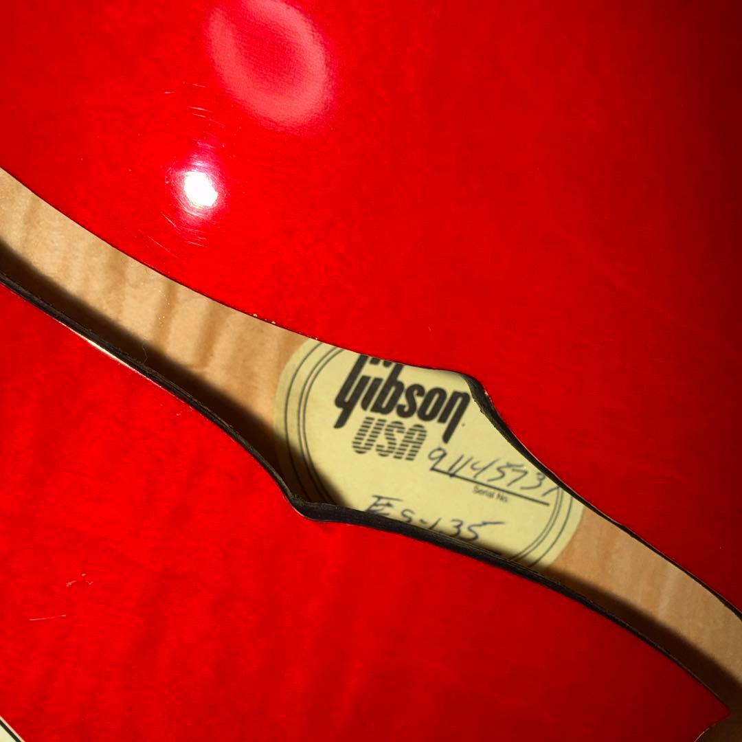 1995年製 Gibson ES-135 Cherry Red