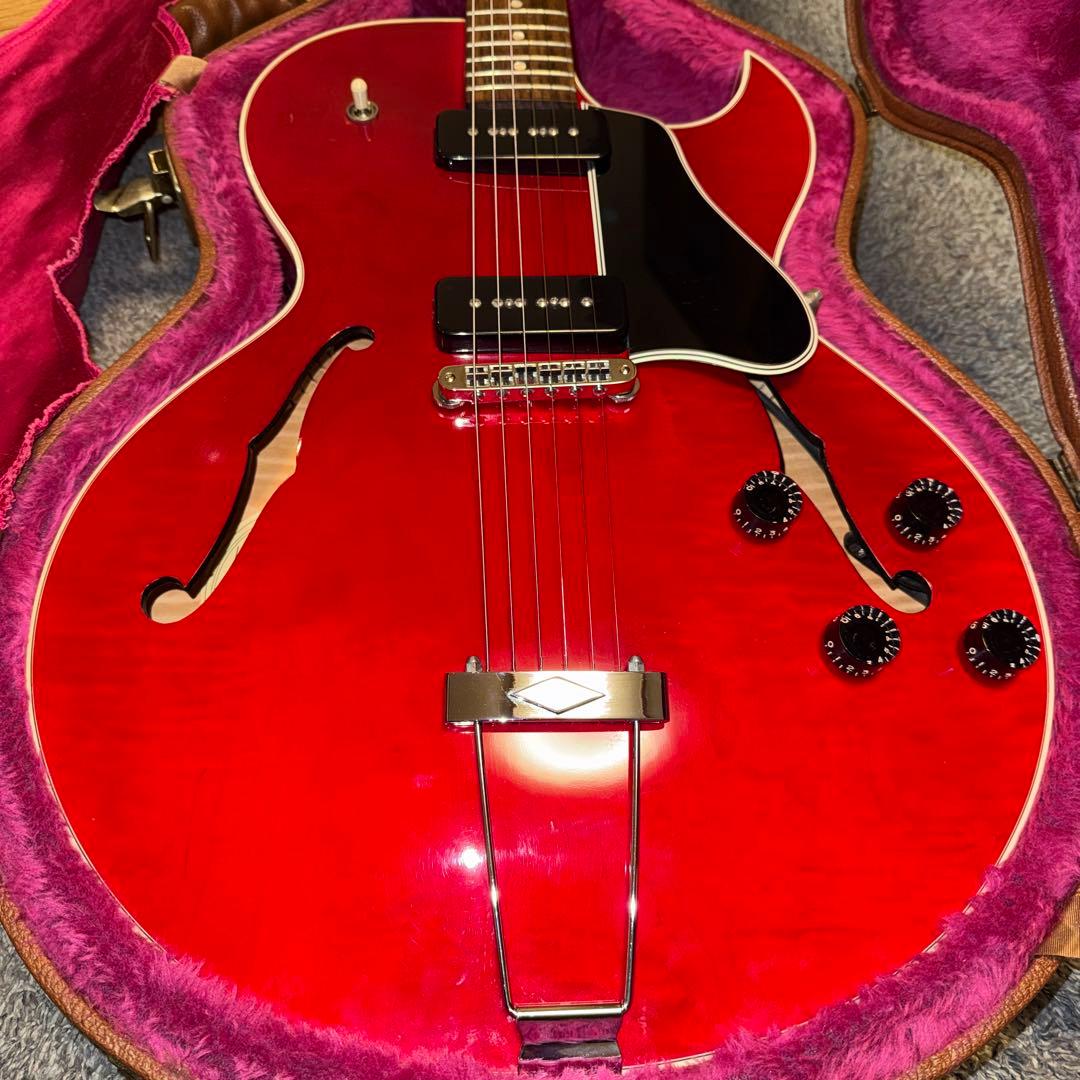 1995年製 Gibson ES-135 Cherry Red