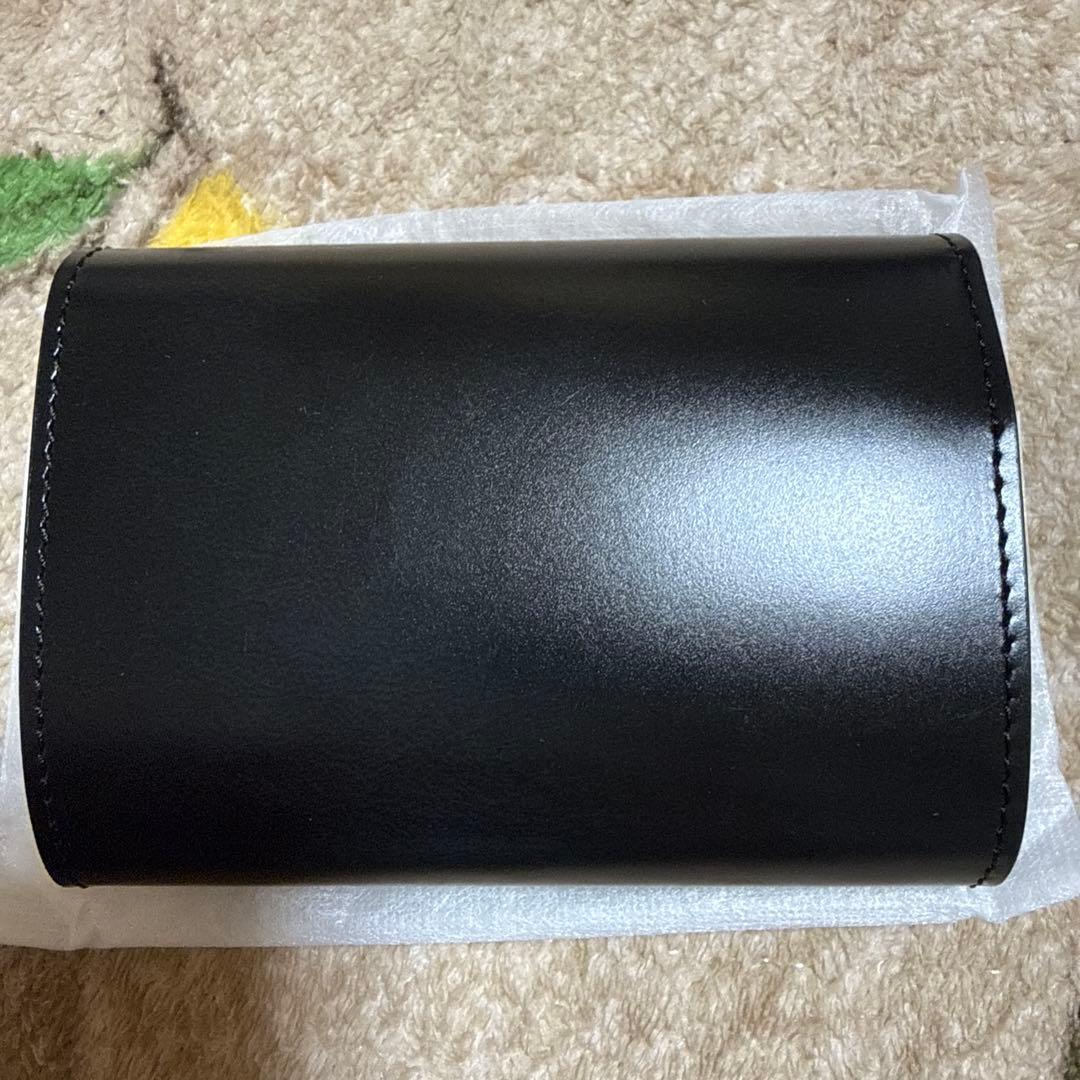 abrAsus いっぱい入る小さい財布 黒