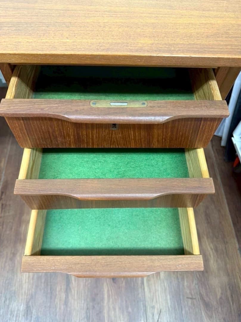 ○[北欧デンマーク製 ミッドセンチュリー] Ejsing Mobelfabrik