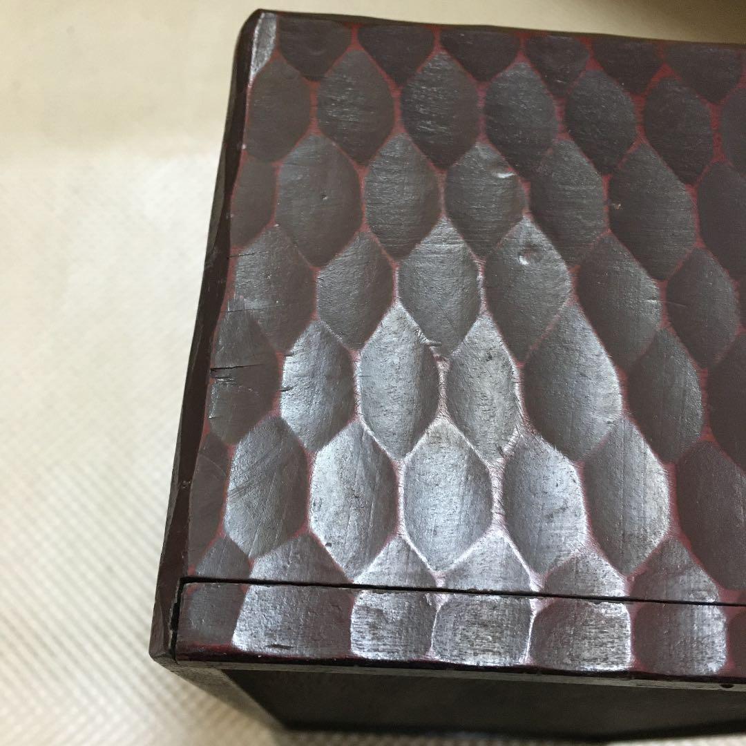 0878 牡丹 ティッシュボックス 木製　鎌倉彫 調