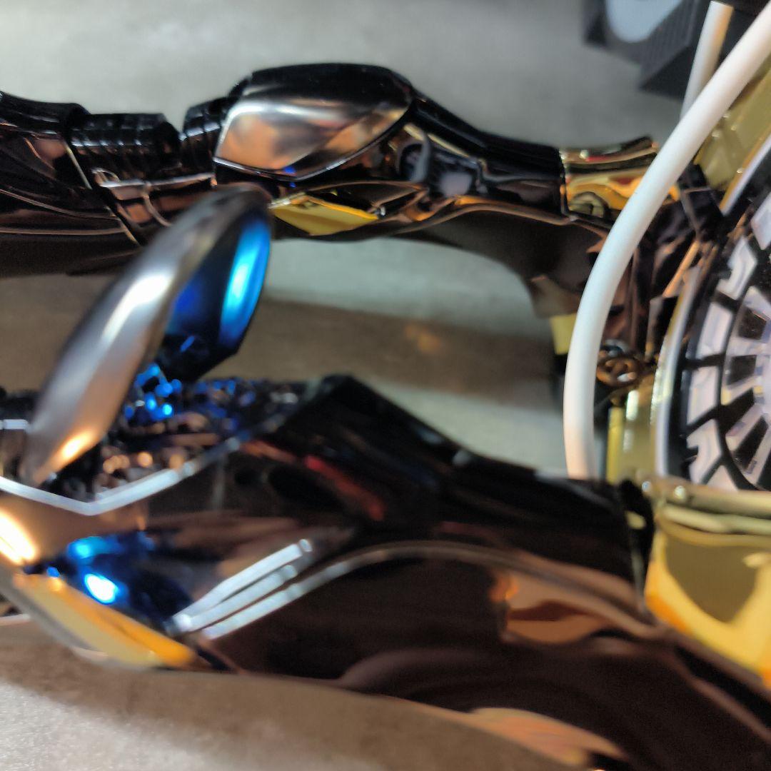 ホットトイズ アイアンマン・マーク7（ブラック＆ゴールド版）追加