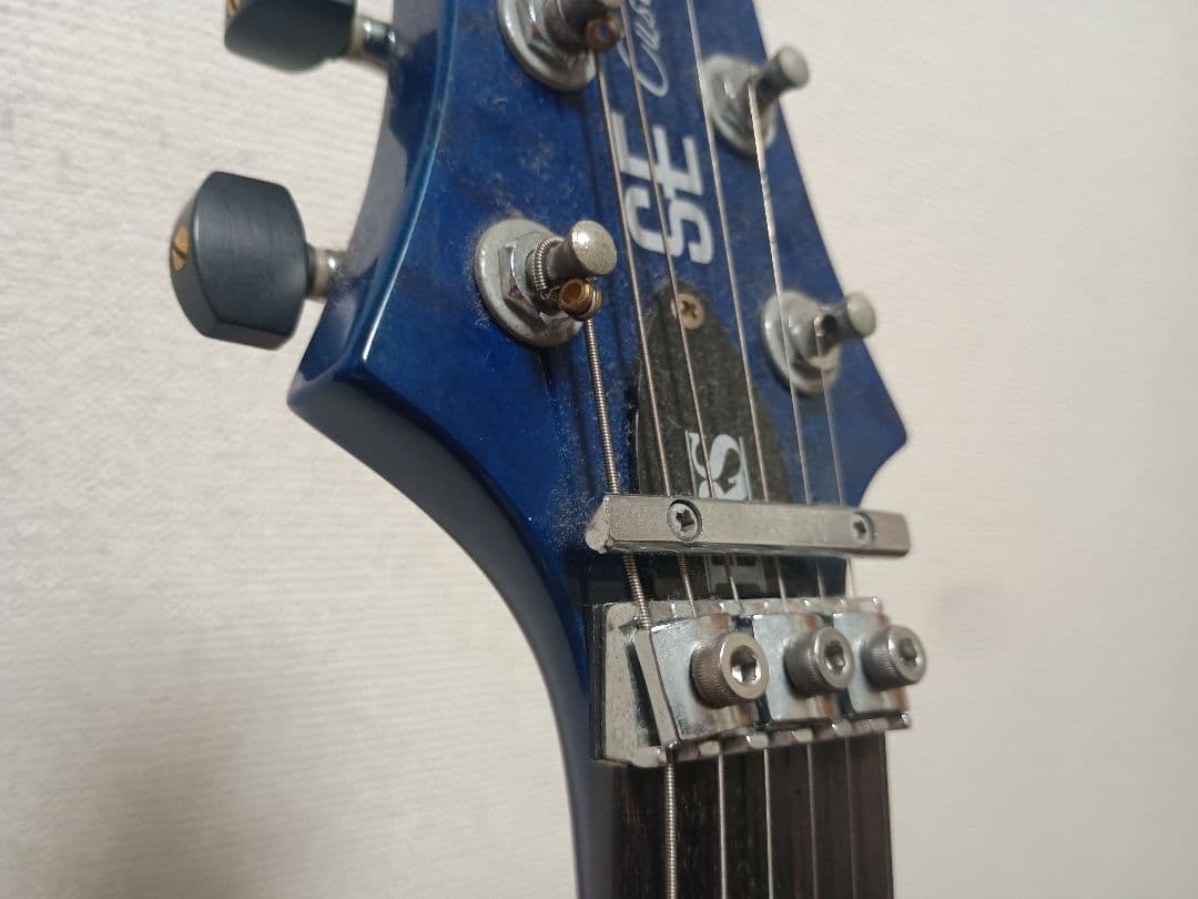 PRS SEシリーズ ロイヤルブルー エレキギター