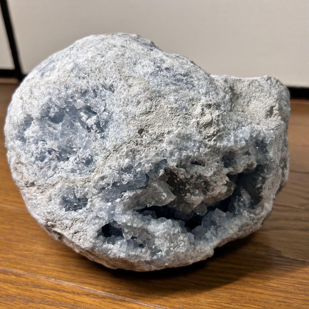 ★ 1/31まで値下【レア&美麗‼︎】セレスタイト原石・大型クラスター