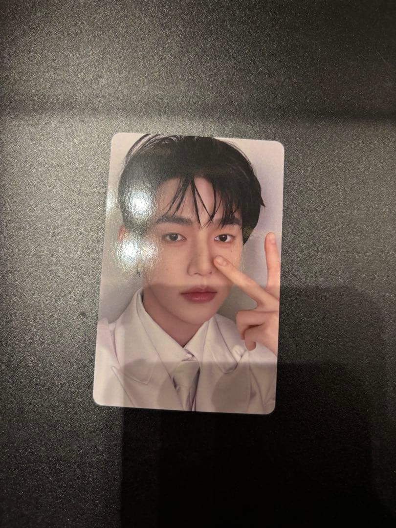 限定値下】 ZB1 RE FLOW 渋谷 タワレコ ラキドロ トレカ ハオ - メルカリ