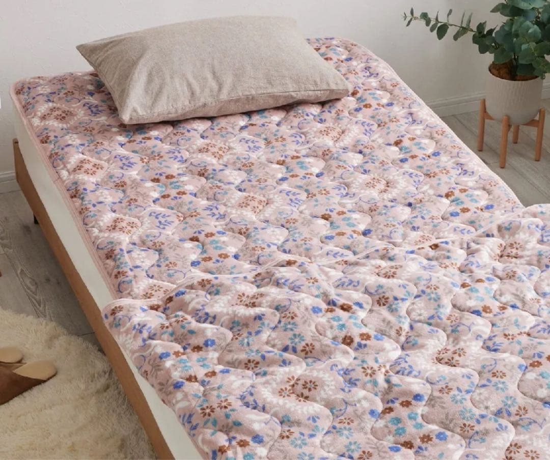 【モリリン】トリプルリッチ 凄暖 足元ポケット付 敷きパッド ●セミダブル