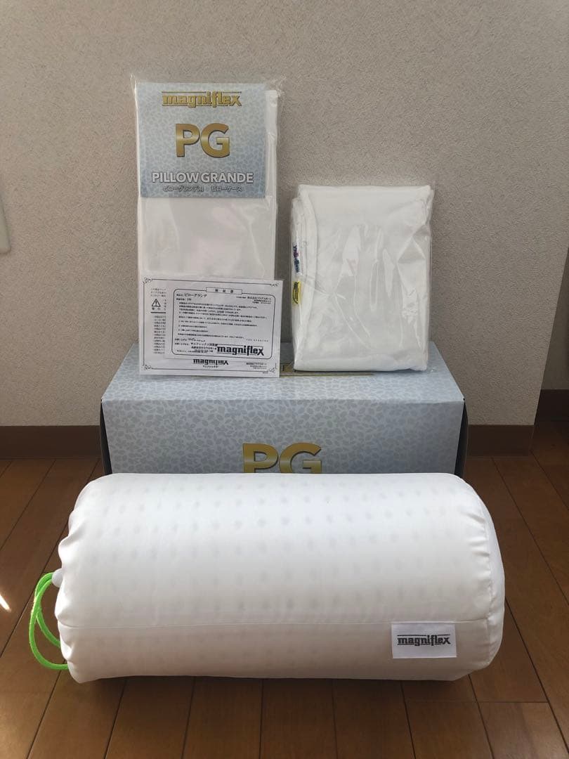 マニフレックス ピローグランデ 替えカバー&保証書付き